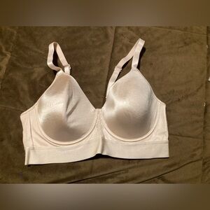 Bali Soft Cream Women's Bra, size 38C